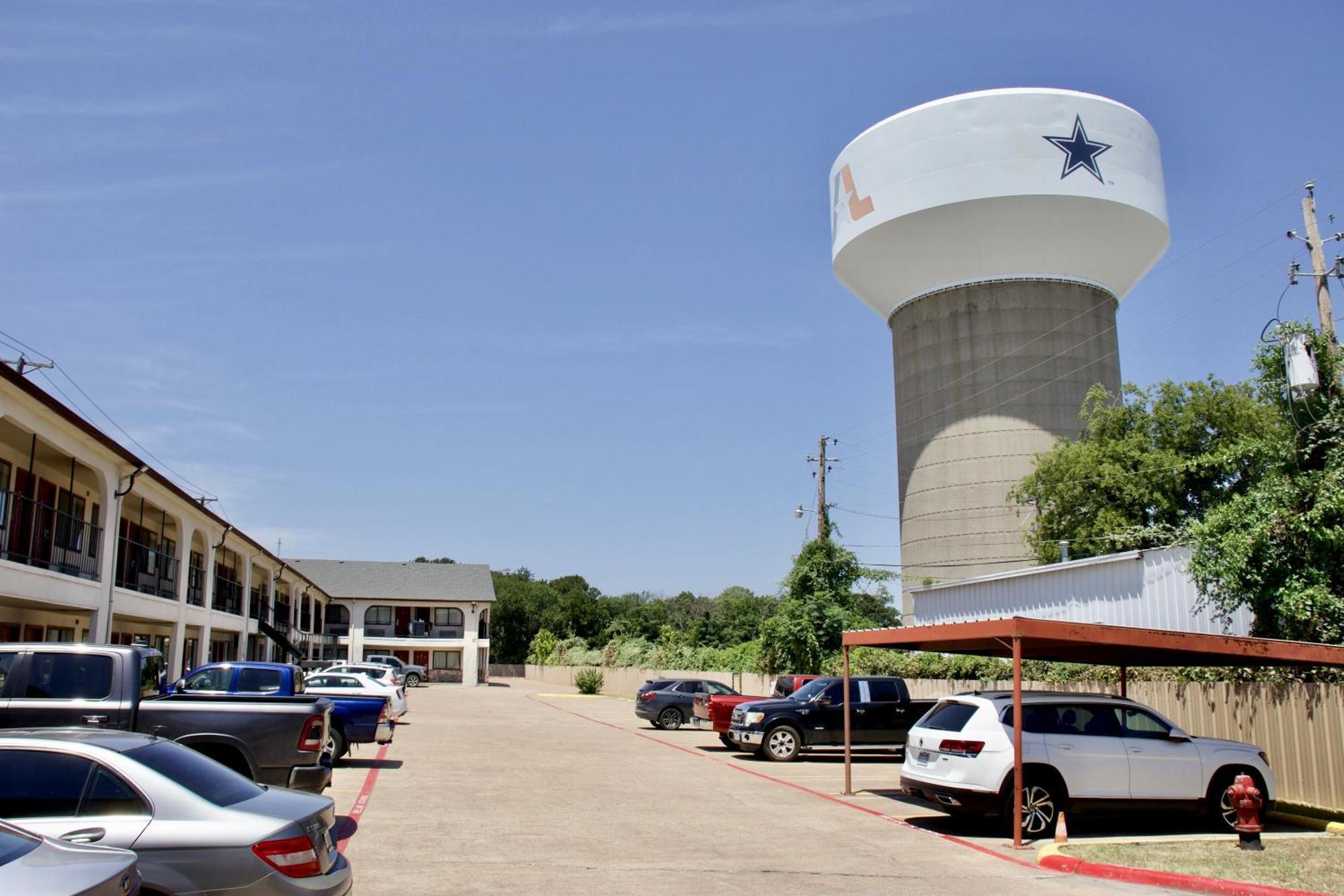 Executive Inn Of Arlington, Near At&T Stadium Extérieur photo